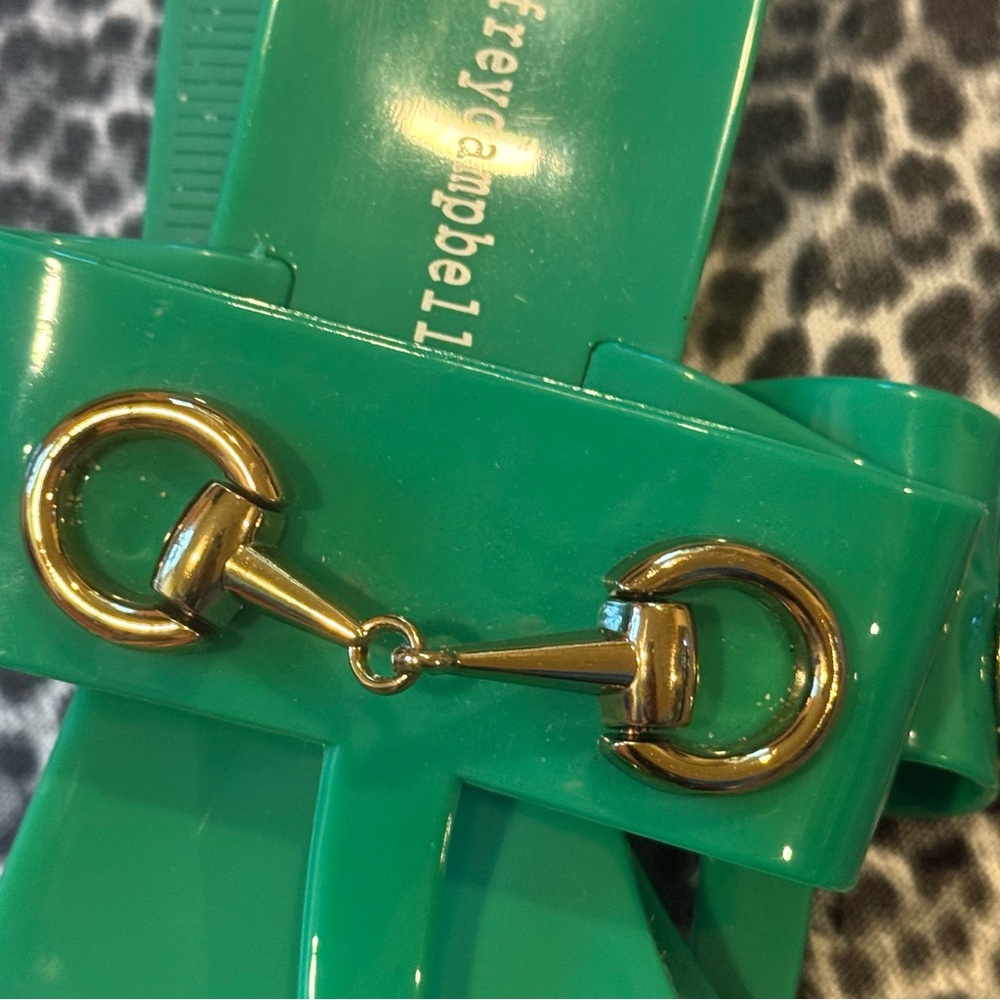 Jeffrey Campell A Little Bit Jelly Sandal
Green With Gold Horsebit Hardware 8 - Picture 10 of 10